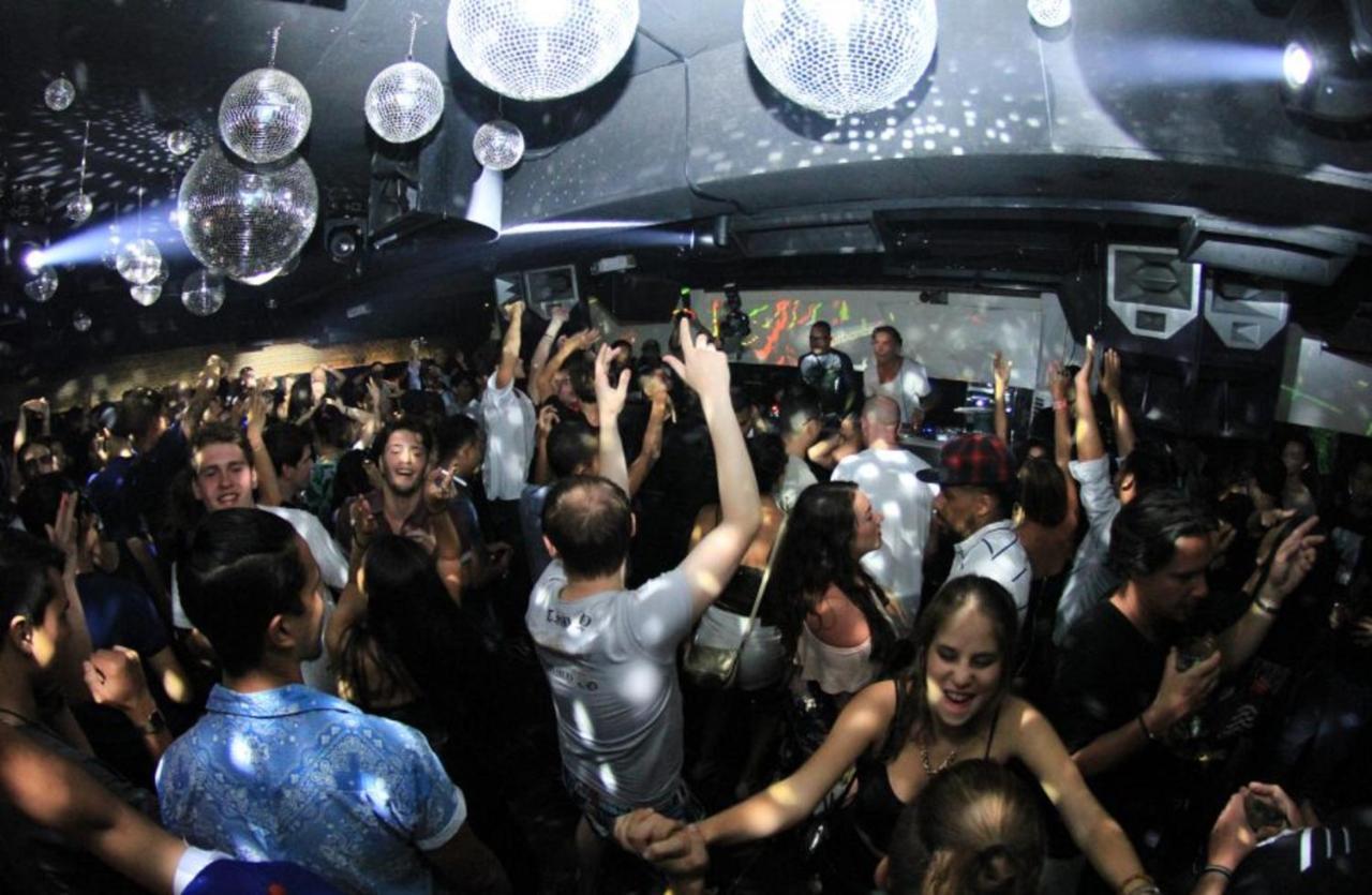 Ts Suites Seminyak  Ngoại thất bức ảnh The nightclub scene in Ibiza is world-famous.