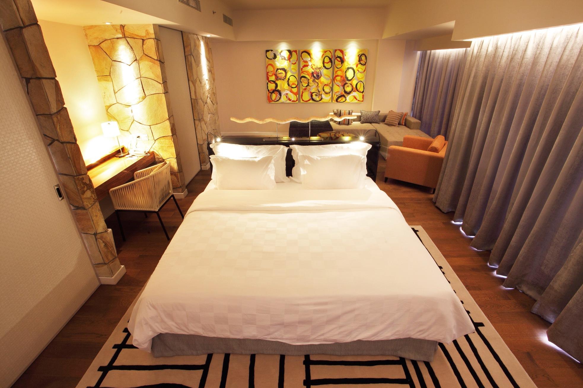 Ts Suites Seminyak  Ngoại thất bức ảnh A room at the hotel